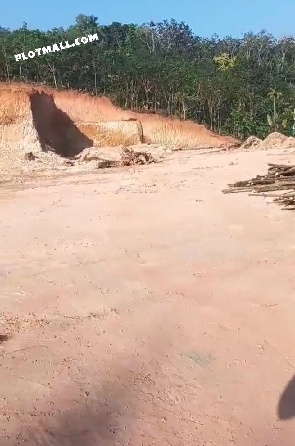 Commercial Land For Rent