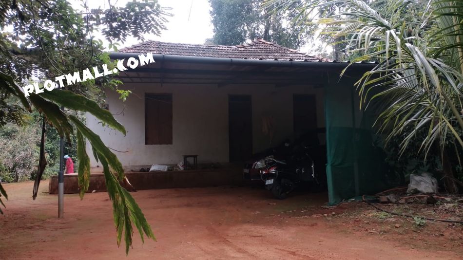 Farm House For Sale