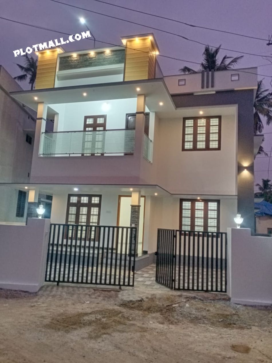 House / Villa For Sale