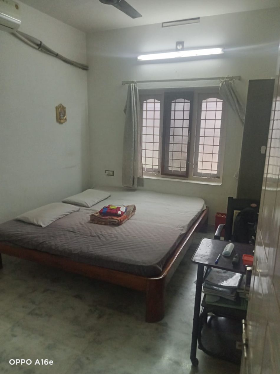 House / Villa For Sale