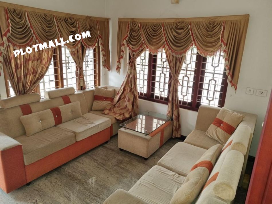 House / Villa For Sale