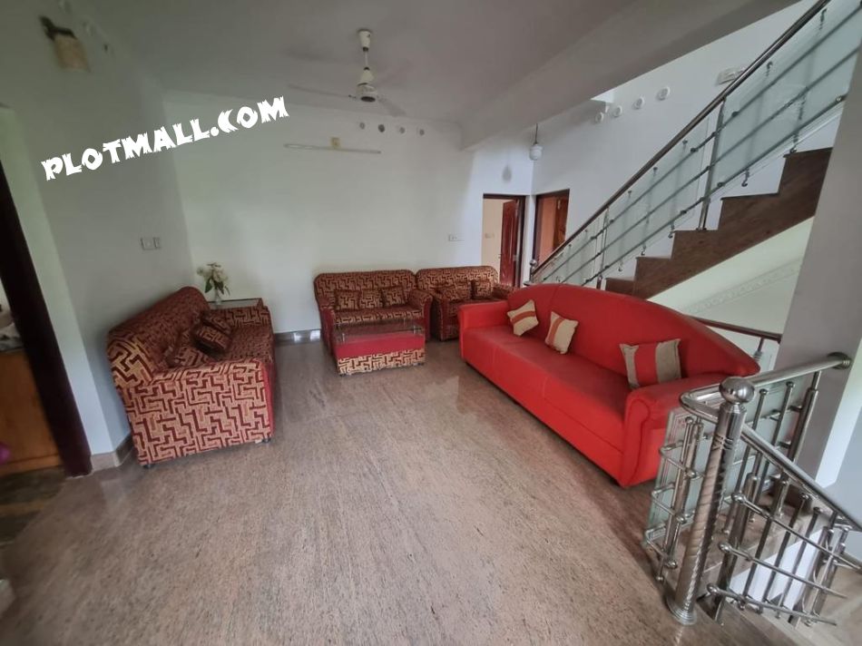 House / Villa For Sale