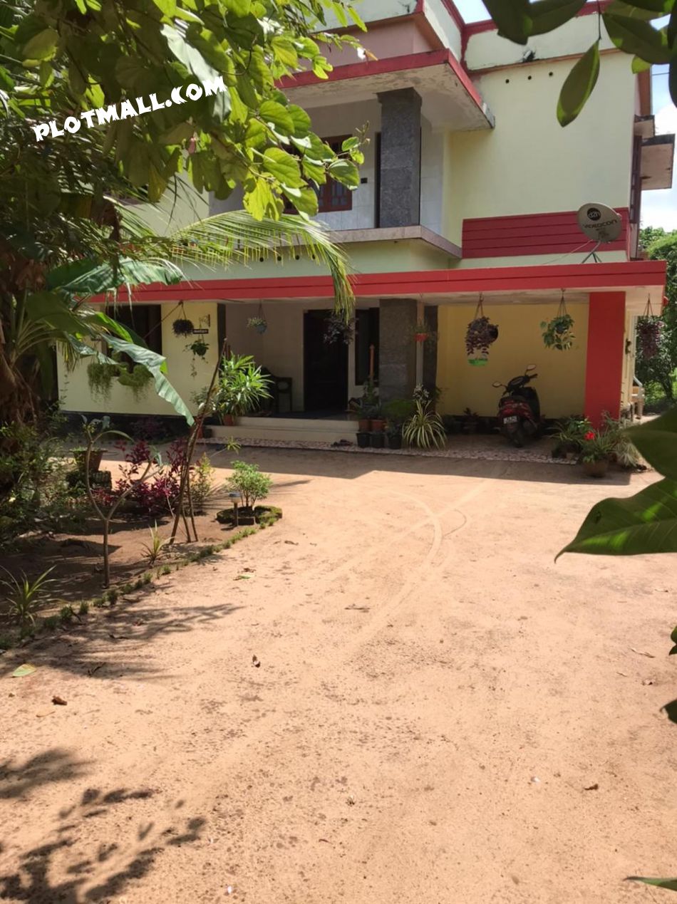 House / Villa For Sale