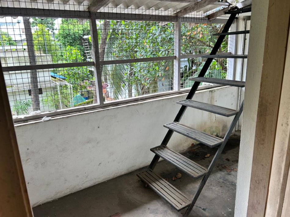 House / Villa For Sale