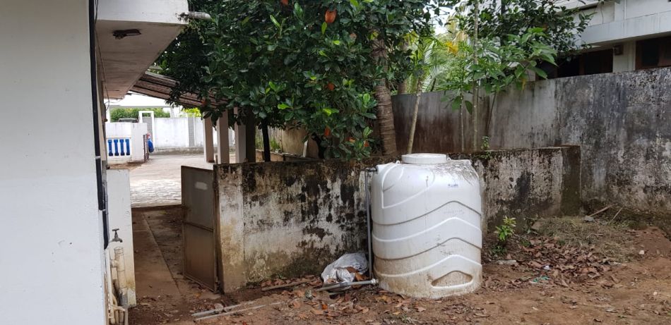 House / Villa For Sale