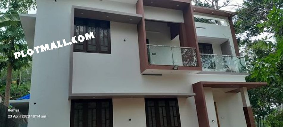 House / Villa For Sale In Attingal , Trivandrum 