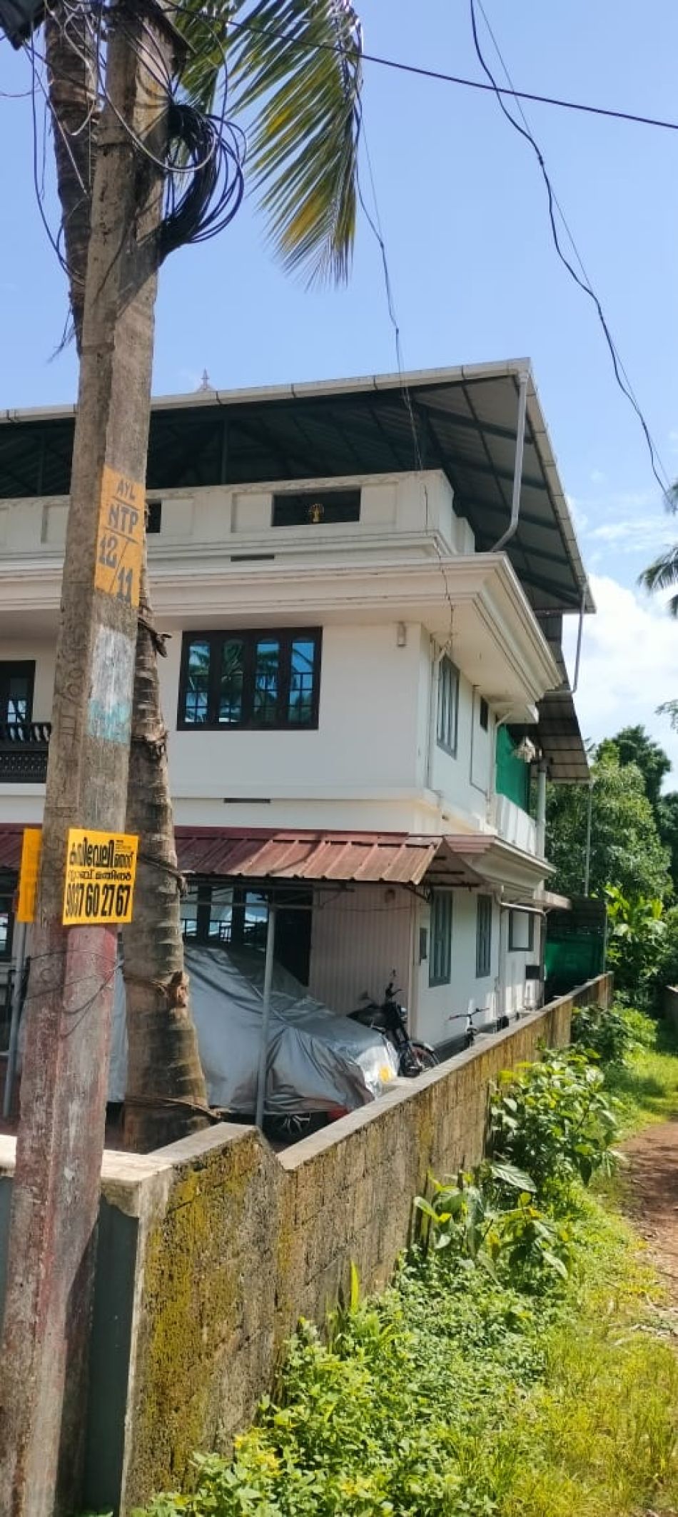 House / Villa For Sale