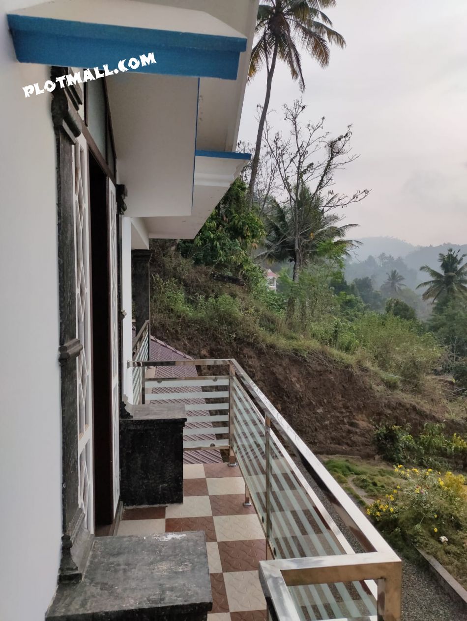 House / Villa For Sale