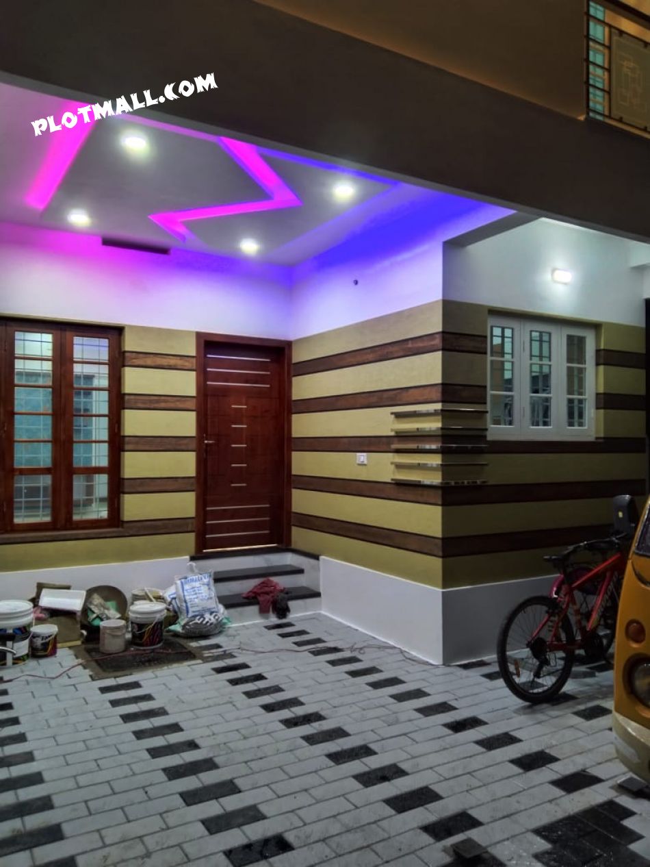 2.5 Cent House / Villa for Sale at Kochi Budget - 5800000 Total
