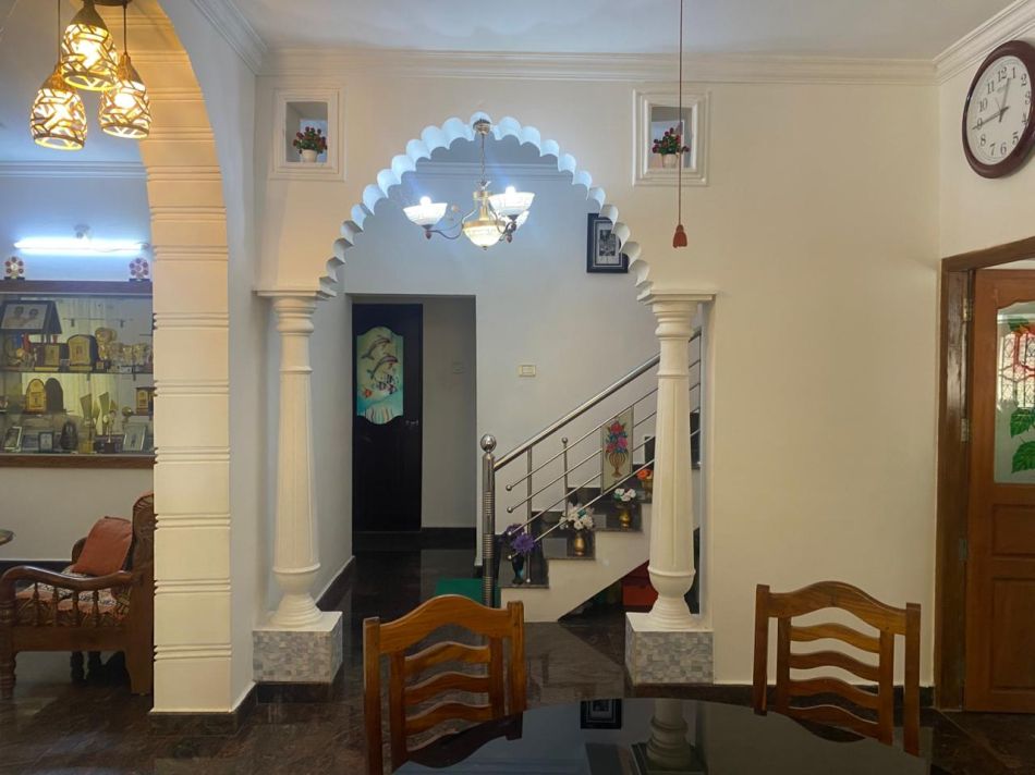 House / Villa For Sale