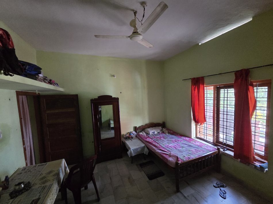 House / Villa For Sale