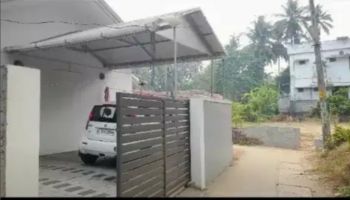 7.25 Cent House / Villa for Sale at Kozhikode Budget - 7500000 Total