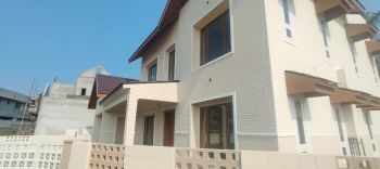 10 Cent House / Villa for Sale at  Budget - 17500000 Total