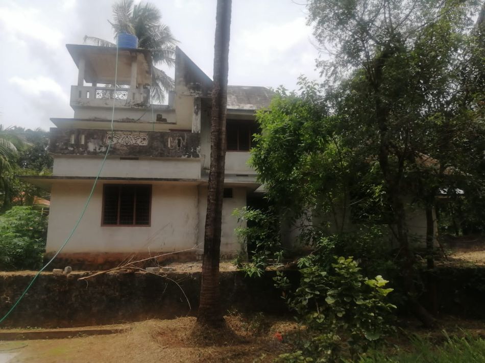 House / Villa For Sale