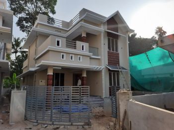 5 Cent House / Villa for Sale at Pallikkara Budget - 6300000 Total