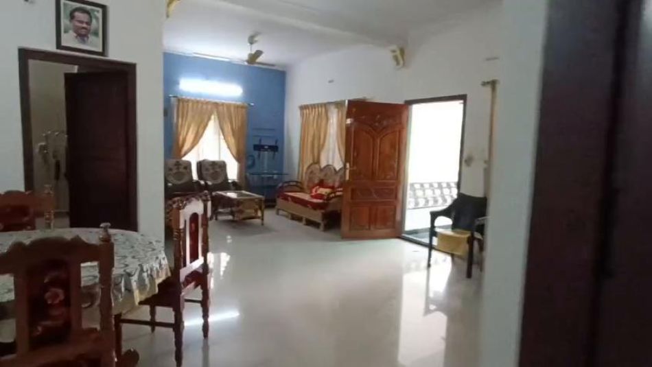 House / Villa For Sale