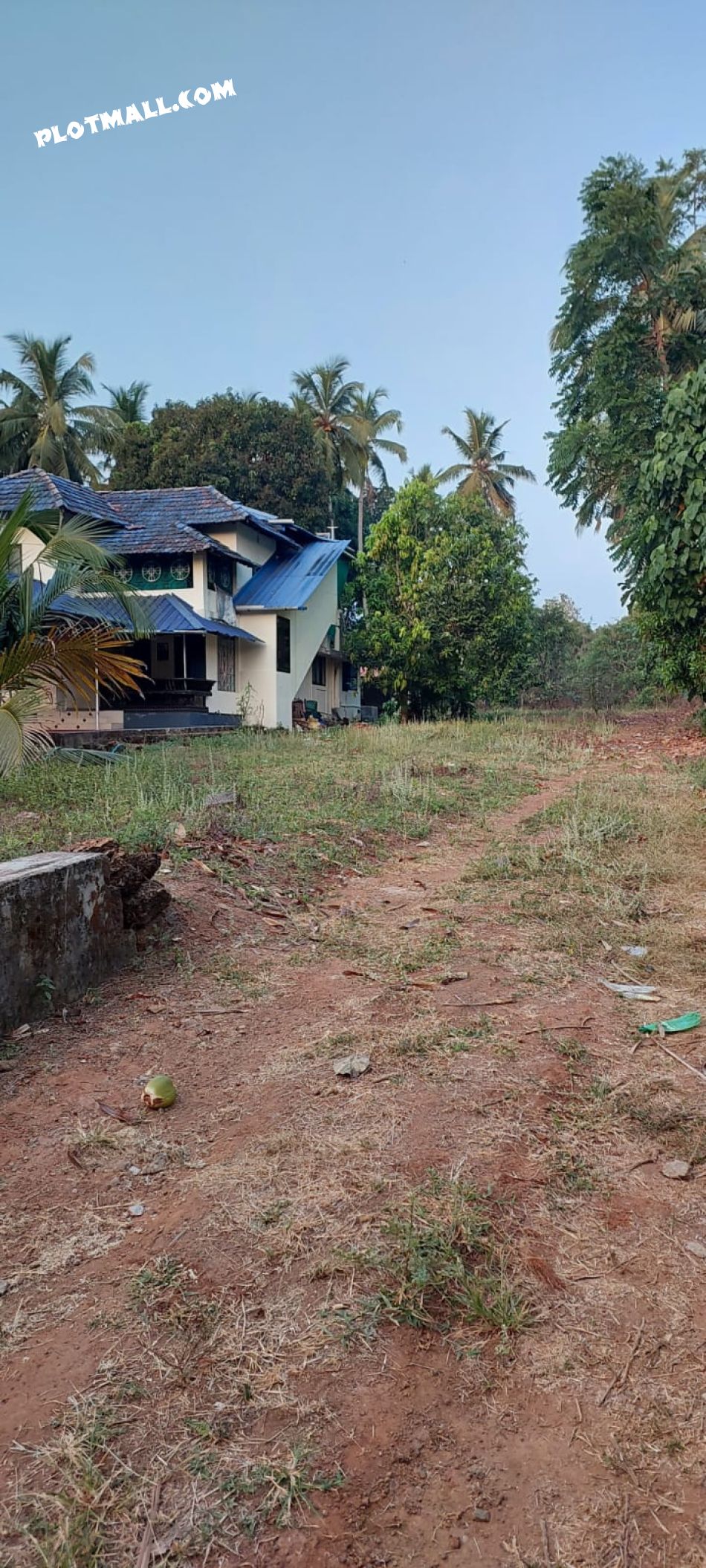 House / Villa For Sale