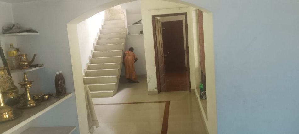 House / Villa For Sale