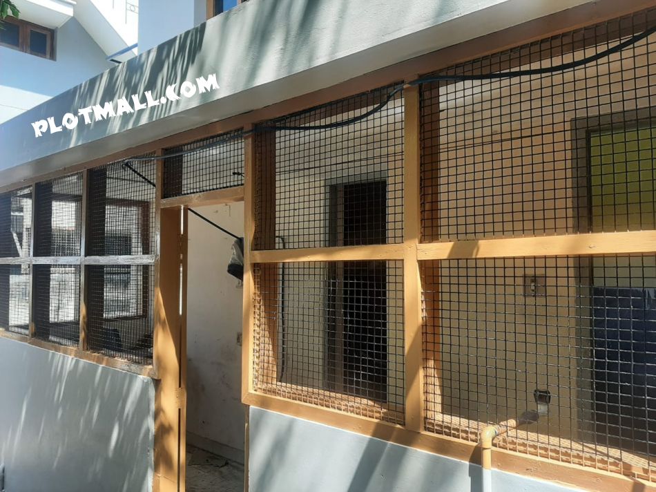 House / Villa For Sale