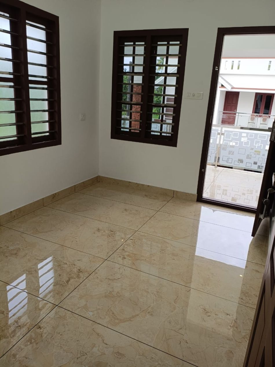 House / Villa For Sale