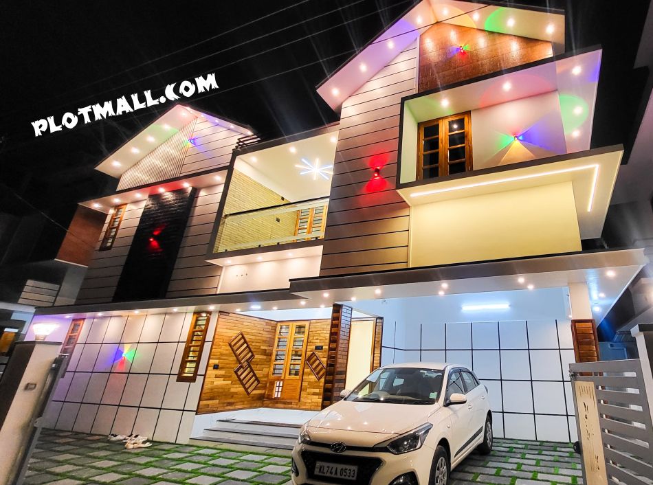 House / Villa For Sale