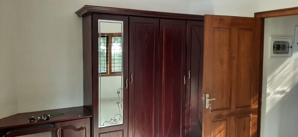 House / Villa For Sale