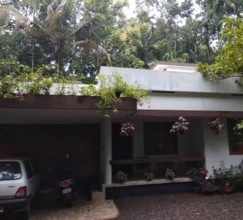 30 Cent Residential Land for Sale at Arakkunnam Budget - 5500000 Total